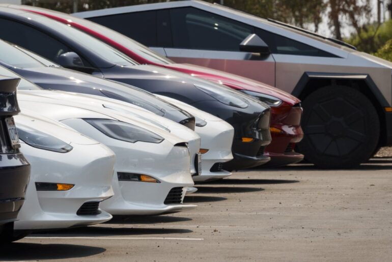 Tesla sues Calif. DMV after agency said the 'self-driving' cars don't actually drive themselves