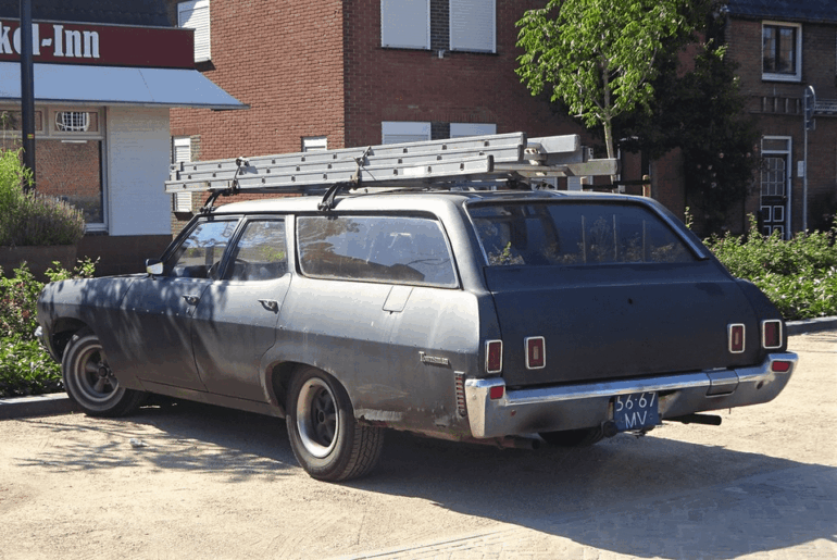 I've just found the worst looking classic car taillights