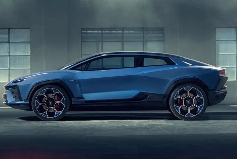Lamborghini scraps electric car plans in favour of hybrids