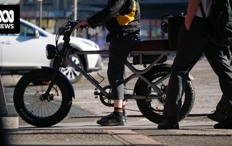 Queensland rebate scheme used to purchase hundreds of potentially illegal e-bikes and e-scooters, audit finds