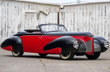 Prague-based Aero 's largest model, the 1936 Type 50, was also its last. With FWD and a two-stroke 2-litre engine producing 50bhp, its performance was described as "creditable." A small number of Type 50s, called Dynamik, were fitted with dramatic coachwork from renowned Czech coachbuilder Sodomka.