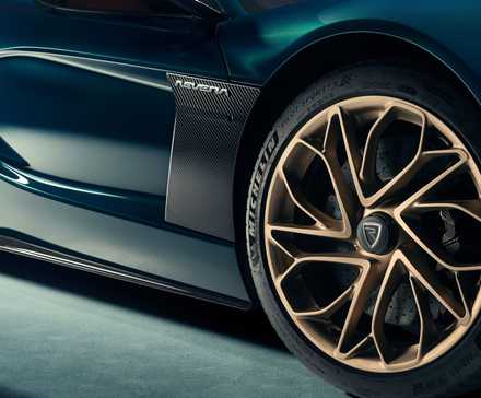 2022 rimac nevera wheel gold