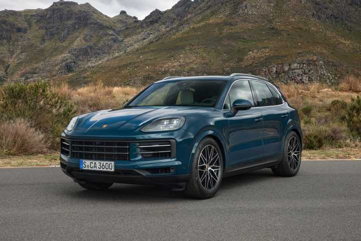 2023-2025 Porsche Cayenne Front 3/4