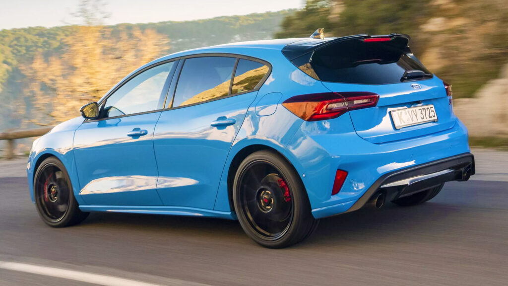  Ford Wants To Relaunch Vehicles That Aren’t SUVs Or Trucks