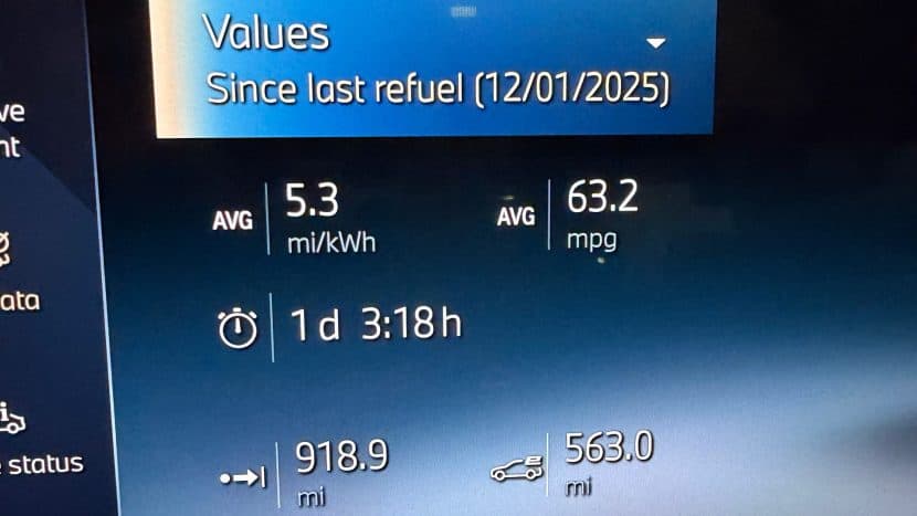 2025 BMW 550E REVIEW 01