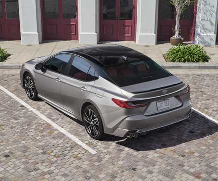 2025 Toyota Camry-1