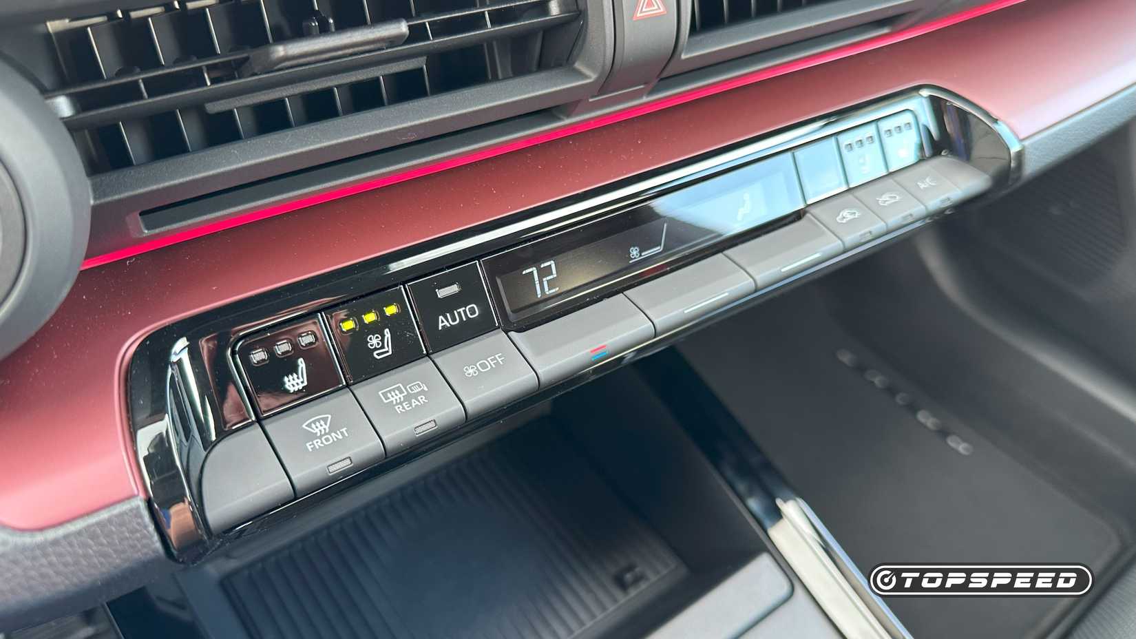 2025 Toyota Prius Plug-In Hybrid XSE -- Climate Controls 02