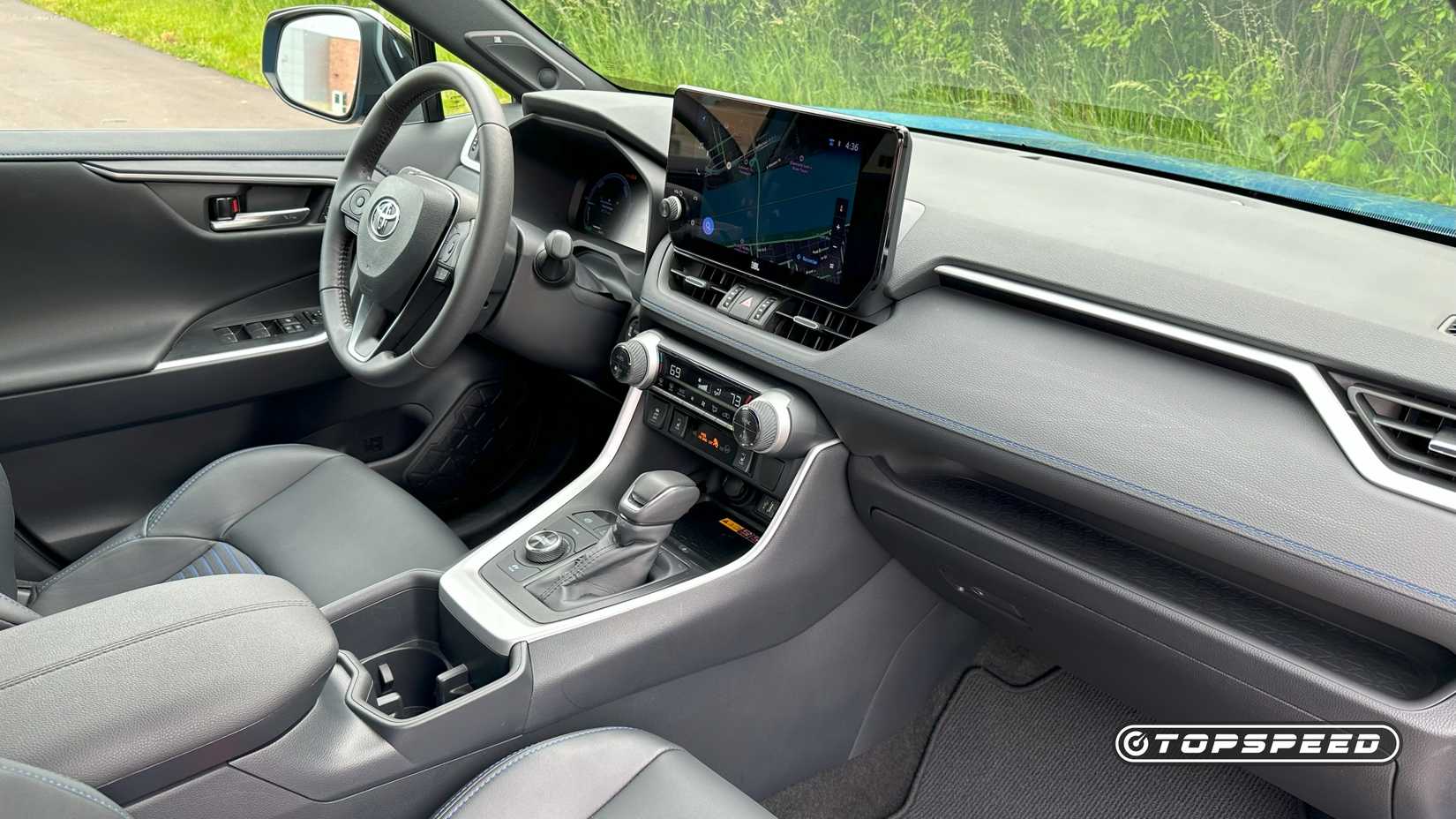 2025 Toyota RAV4 XSE All-Wheel Drive Dashboard 07