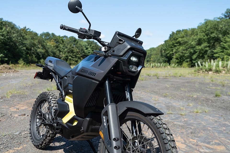 The saddle strikes a good balance between comfort and sport.