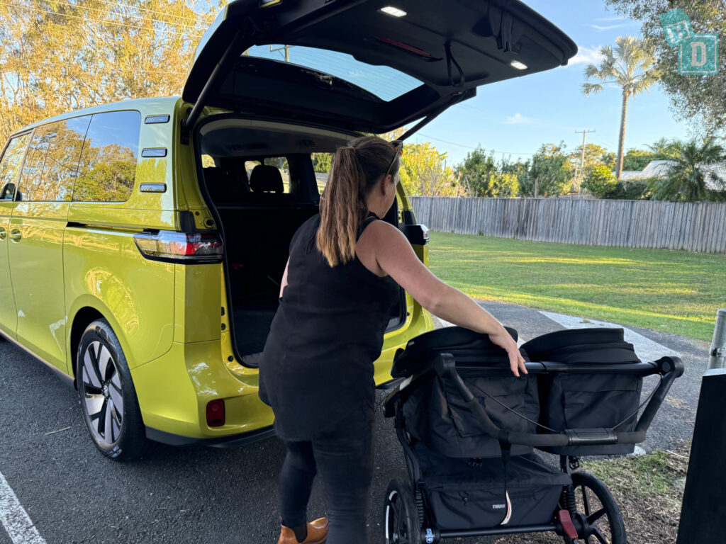 2025 Volkswagen ID Buzz Pro SWB exterior driving