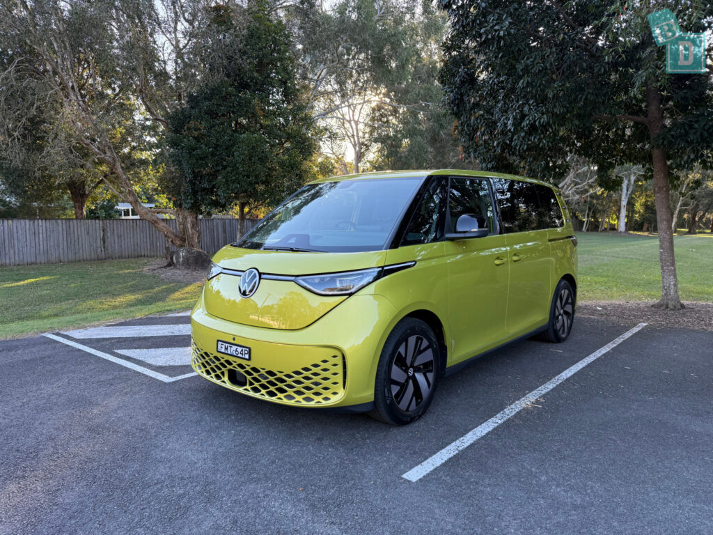 2025 Volkswagen ID Buzz Pro SWB exterior front three quarter view