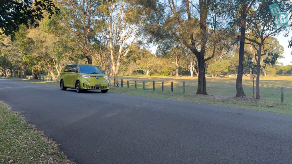 2025 Volkswagen ID Buzz Pro SWB exterior rear