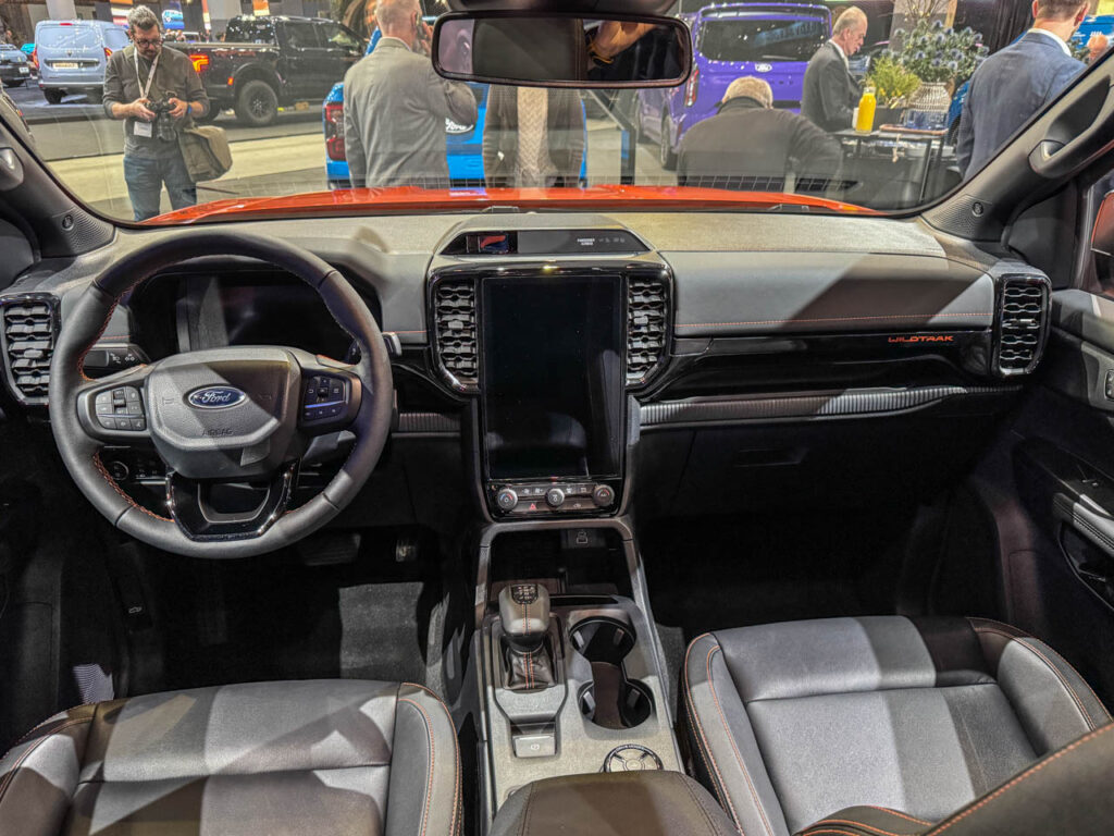 2026 Ford Ranger Plug-in Hybrid Wildtrak dashboard