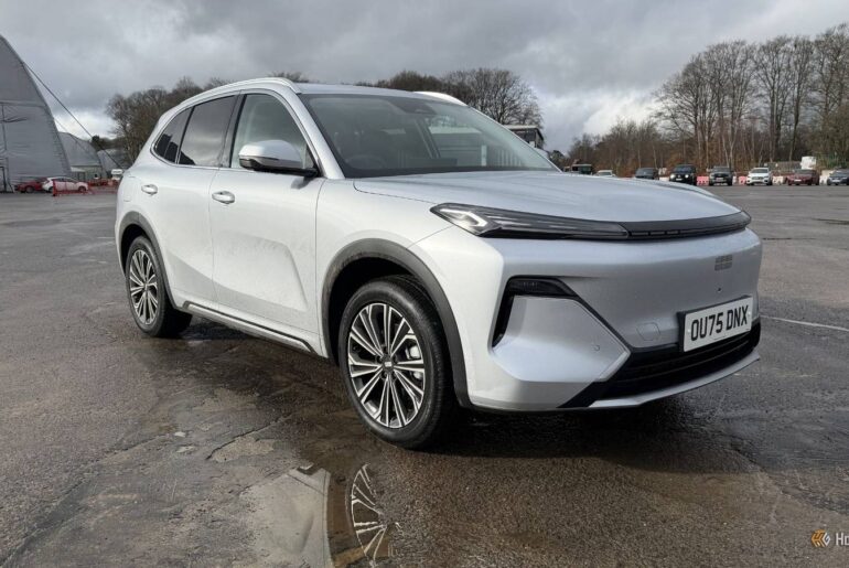 I drove a new hybrid SUV that feels surprisingly luxurious for a budget ride