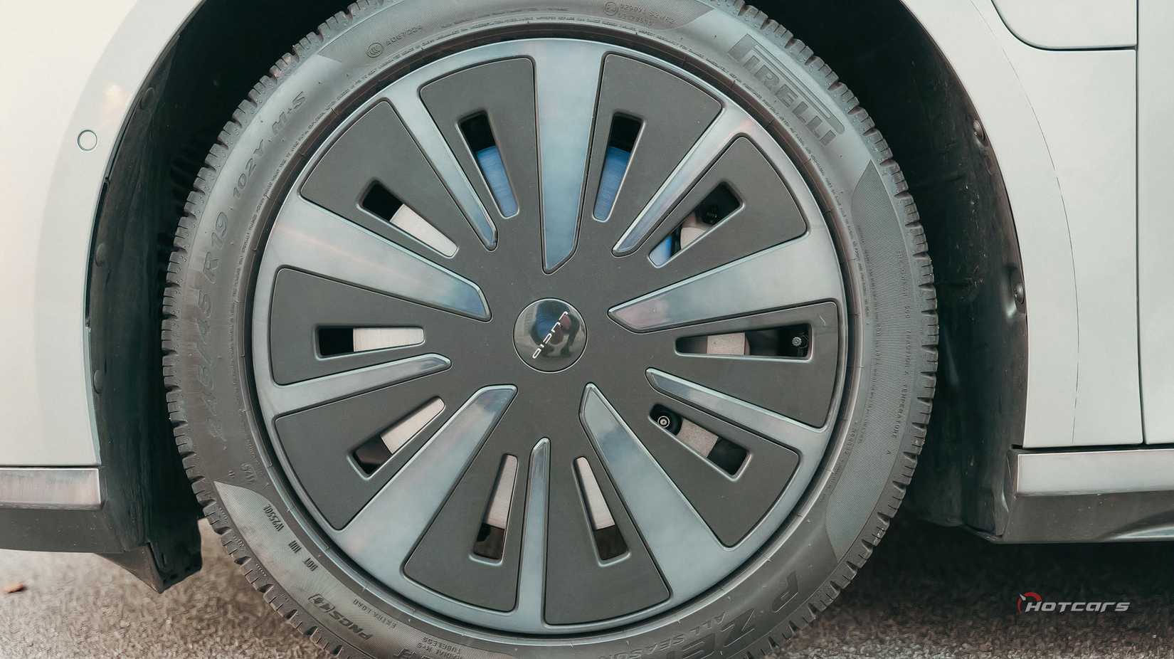 2026 Lucid Air 19" wheels