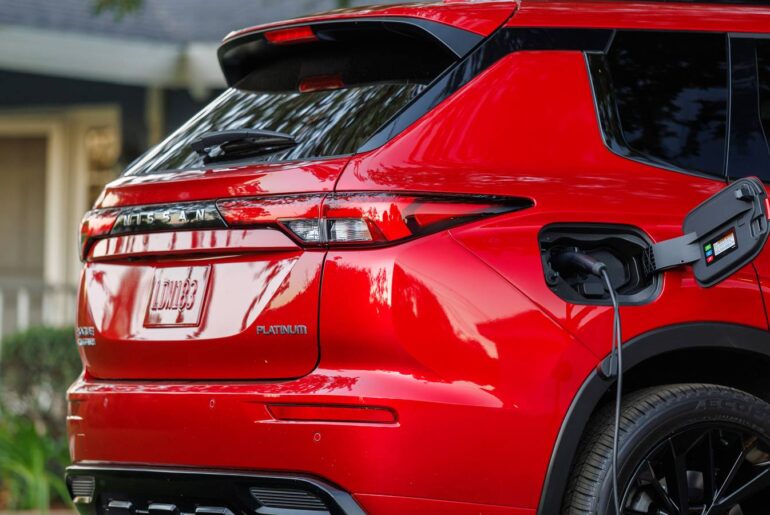 2026 Nissan Rogue Plug-In Hybrid—which trim level is right for you