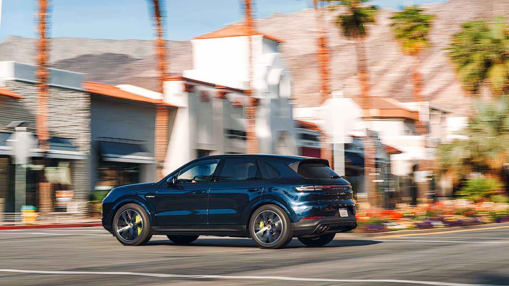 2026 Porsche Cayenne E-Hybrid driving side view
