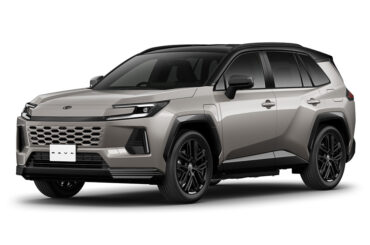 Toyota Launches New RAV4 (PHEV) in Japan