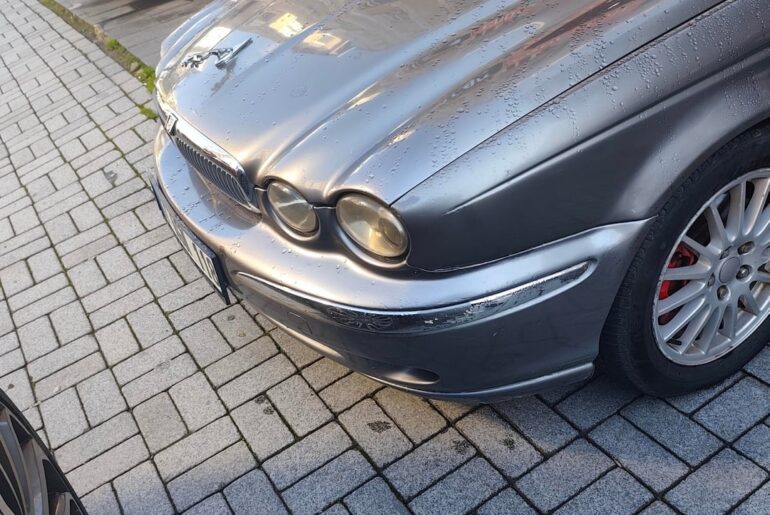 [Jaguar X-Type Executive 20D] in Istanbul.