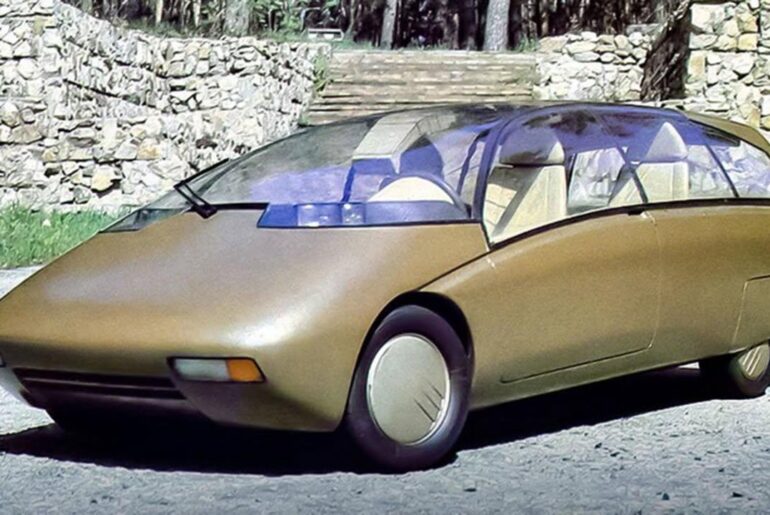 The VAZ-X prototype, a seven-seater minivan, (1990), Togliatti, Russian SFSR. Design: Scientific and Technical Center (STC) of AVTOVAZ