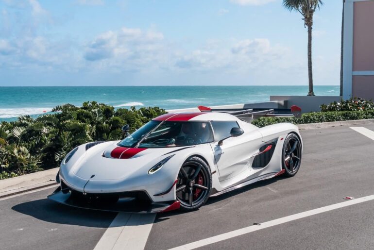 Koenigsegg Jesko Attack [1440 x 1920]