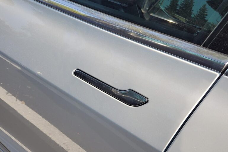 China bans Tesla-style hidden door handles over safety fears