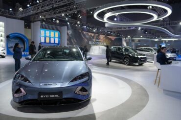 BYD’s $60 Billion Wipeout Points to Deeper Turmoil for China EVs