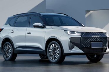 Ebro S700. The Official SUV Of....