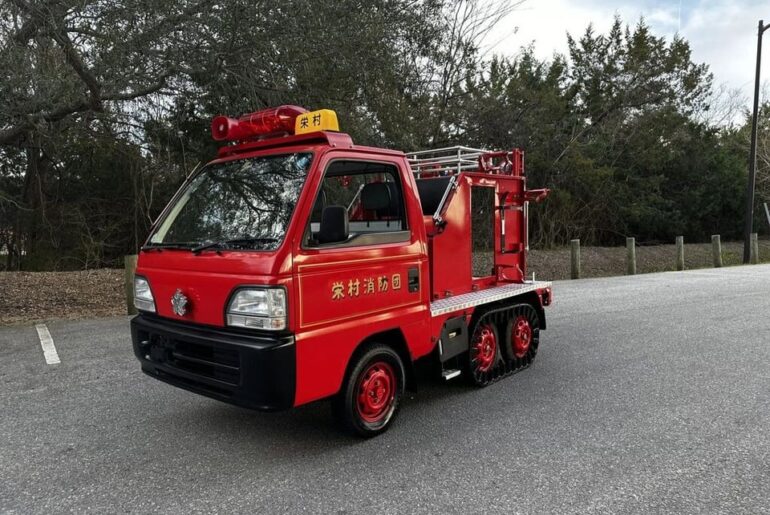 Honda Acty 6x6 Tracked Fire Truck