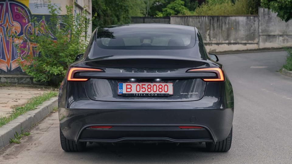 Tesla Model 3 Long Range