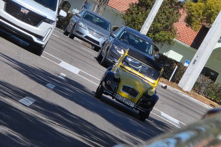[Citroen 2CV] in Maitland, Florida.