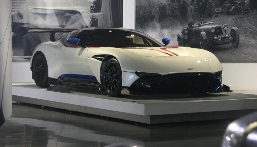 Aston Martin Vulcan [2336×3504][OC]