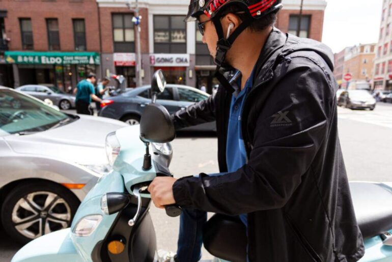 Boston City Councilor Calls For Ban On E-Bikes, Mopeds For Delivery Drivers