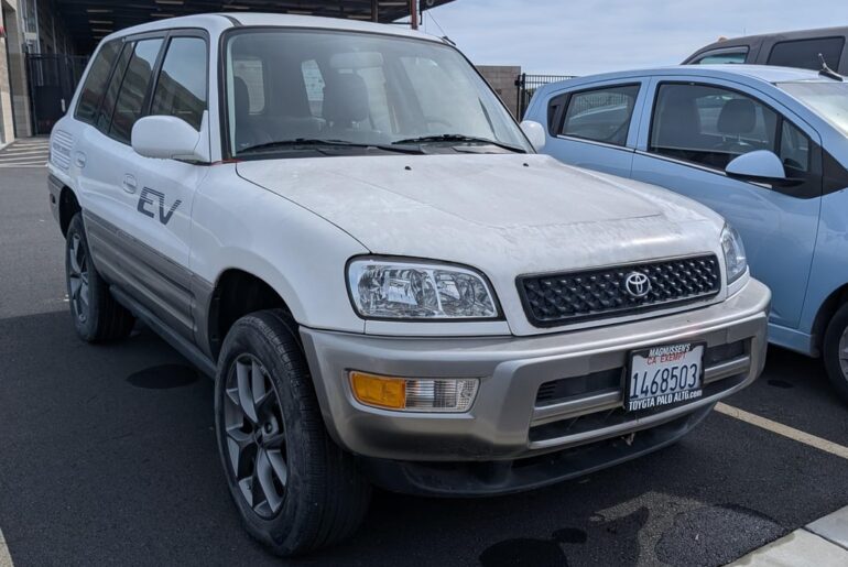 I spotted this rare first gen Toyota RAV4 EV