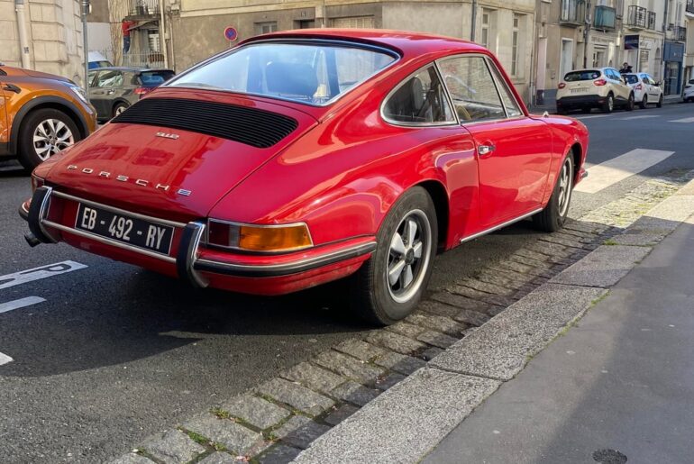 [Porsche 912] I spotted a while back
