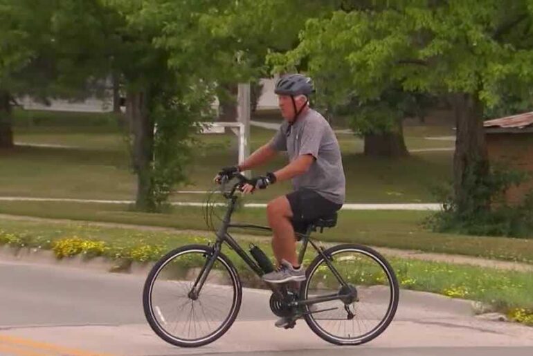 Iowa cyclists alarmed by proposed bike safety bill
