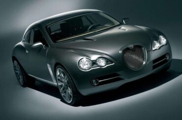 Jaguar R-D6 was unveiled at the 2003 Frankfurt Motor Show was a compact concept hatchback, designed by Ian Callum,