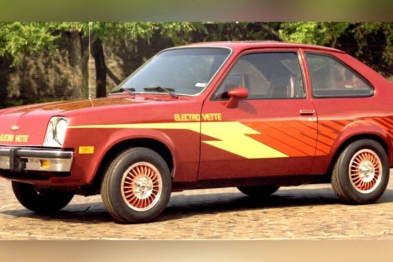 Chevrolet tested an electric Chevette in the 1970s amidst the oil crisis, but battery limitations halted the project. (Image: Reproduction/MobiAuto)