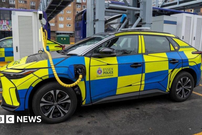 Essex Police electric car fleet to charge up at bus depot