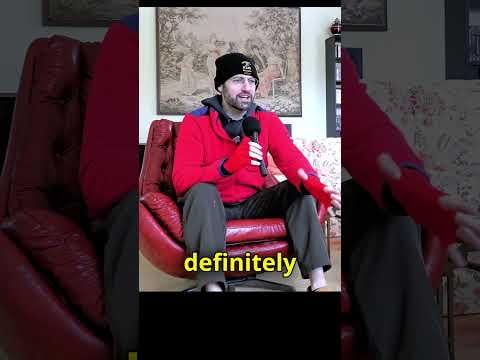 Regular Car Reviews - Should you buy a 2000's era Mercedes-Benz CLk430? #cars #mercedes #clk430 #carbuying#carsales