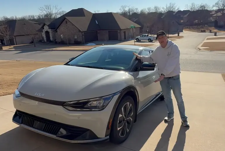 Arkansas man who ditched his Tesla for a Kia EV6 four years ago shares whether he regrets selling it after all this time