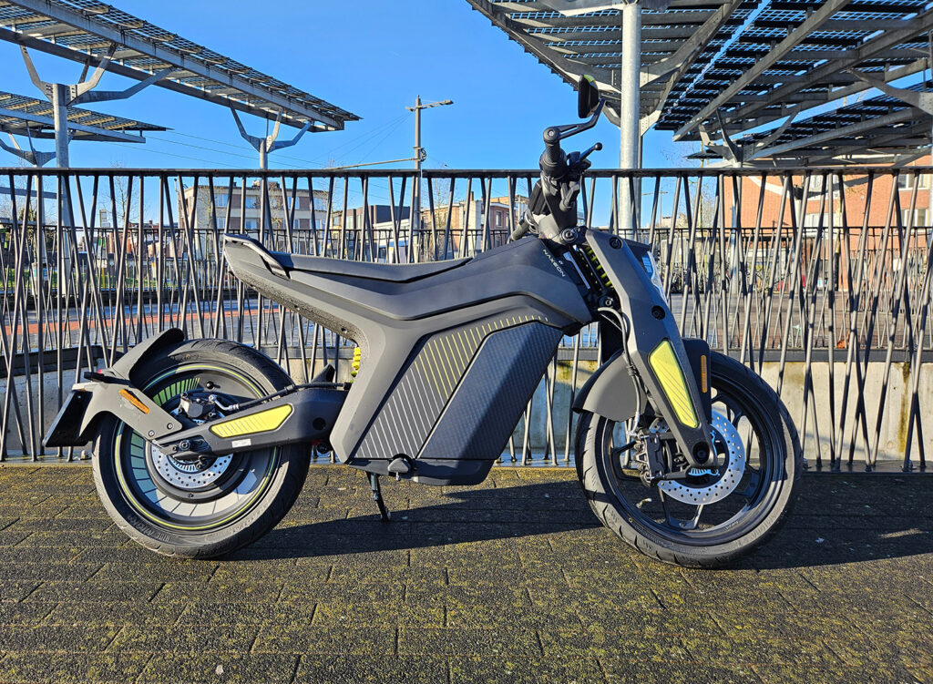 Naxeon I Am. - Electric Motorbikes Nederland - THE PACK - Electric Motorcycle News