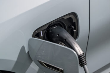 BVRLA issues guidance factsheet on plug-in hybrid vehicle easement