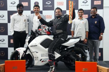 Raptee HV T30 Sets Records: 7,530 km All-India EV Motorcycle Ride on Public Car Chargers – Asia & India Book of Records