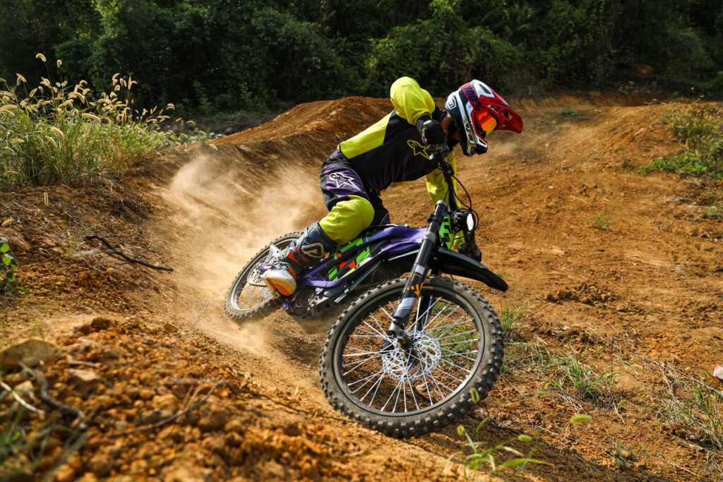 Sur-Ron - US - Patent - THE PACK - Electric Motorcycle News