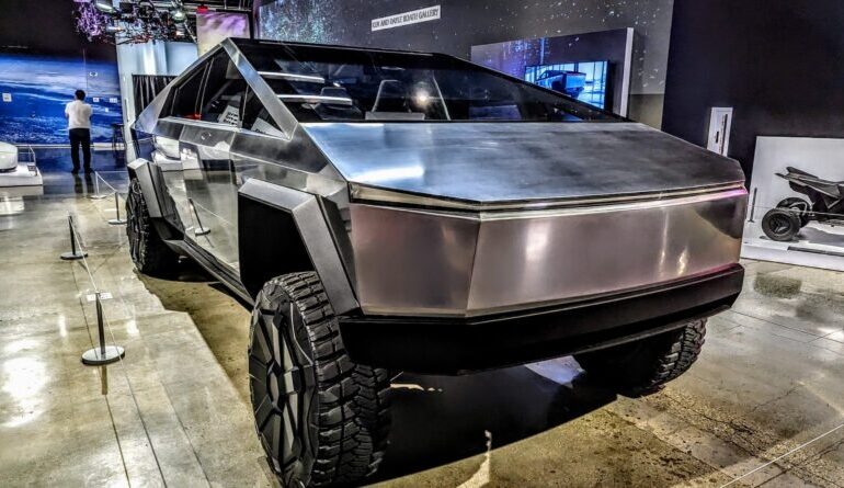 Tesla Doesn't Really Care About Energy Storage, Do You?