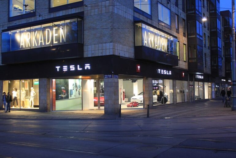 Tesla Sweden's port deal sparks political clash in Trelleborg