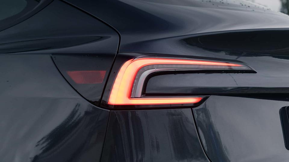 Tesla Model 3 Long Range