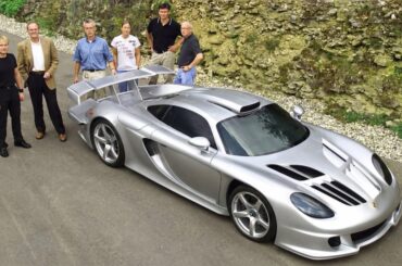 Porsche carrera GTS! Designed by Mitja Borkert. 2nd photo are more sketches for a racing version of the GT!