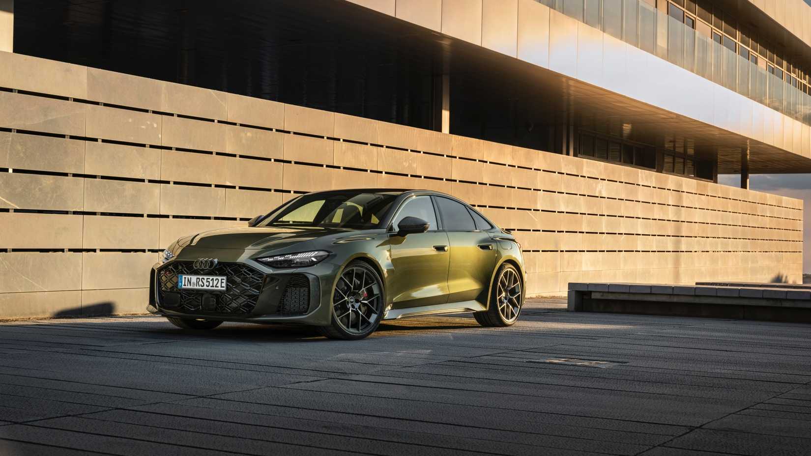 Audi RS 5 Front